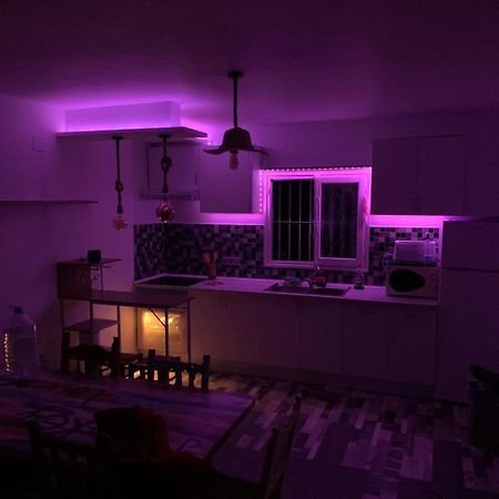 Casa Rural Malaga Monkey Love Con Jacuzzi Иснате Экстерьер фото