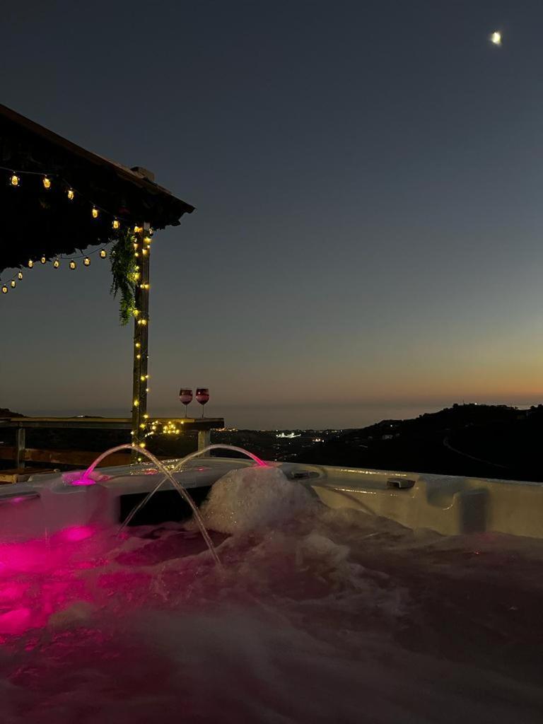 Casa Rural Malaga Monkey Love Con Jacuzzi Иснате Экстерьер фото